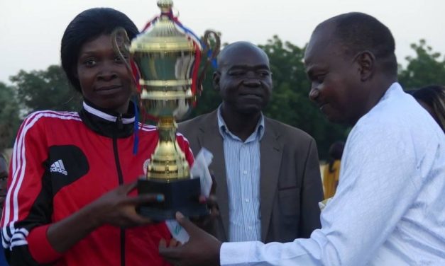 Handball finales homme et dame : BEAC et PETRO-SPORT vainqueurs