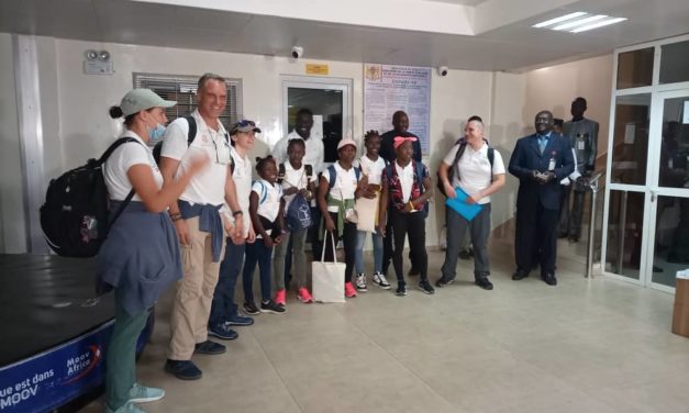 Cinq jeunes talents tchadiens en gymnastiques de retour au pays