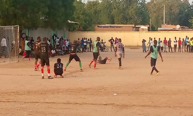 Football : 2e édition du Tournoi dénommé « la pratique du sport, vecteur de la cohésion sociale » du 9e arrondissement.  Fc Sabangali et FC Vérétan se sont observés.