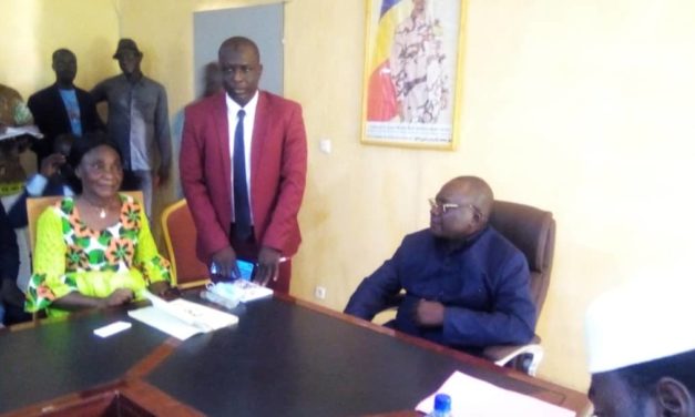 Province/ Passation de service – La délégation de la Jeunesse, des Sports et de la Promotion de l’Entrepreneuriat de la Province du Logone Occidental a un nouveau délégué.