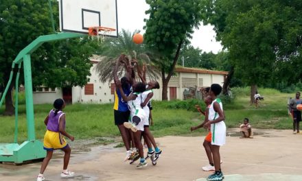 Le championnat des écoles de formation de  basketball de la commune de Ndjamena, l’équipe féminine de  Don Bosco  écrase Amtock city avec  36 points contre 14 Points…