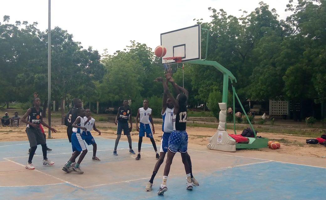 Basketball : L’équipe de basketball minime de Don Bosco bat le club Academy de basketball par un score de 38 points à 20.