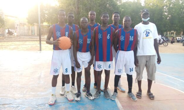 Le championnat de la ligue provinciale de basketball de Ndjamena,  l’équipe de Gassi bat le club Académie basketball par 21 points contre 15 ….