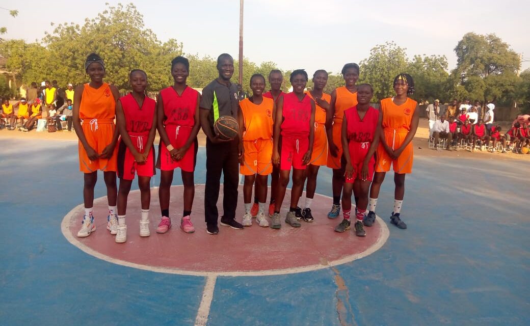 Le championnat de la ligue provinciale de basketball de Ndjamena, l’équipe féminine d’Academy a décroché son ticket pour la finale en battant le club Bourgeon basketball par 23 points contre 04.