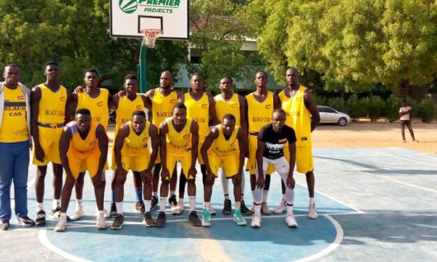 Basketball : le club As police prend l’avantage face à l’équipe United basketball par 71 points à 51.