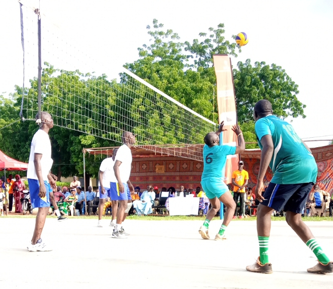 Volley-ball: Le club des cadres des sportifs de N’Djaména a dominé par 2 sets à 1, le club vétéran de Laï.