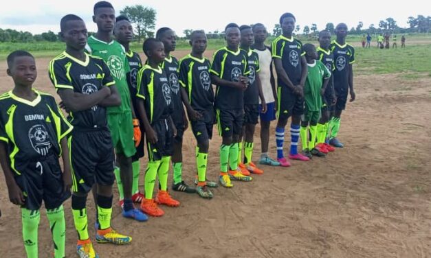 Le Logone Football Academy  de Bémian a quitté ce 06 Aout 2023 avec ses joueurs pour prendre part au test de recrutement d’été qu’organise le champion en titre du Cameroun Coton-Sport de Garoua.