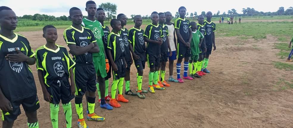 Le Logone Football Academy  de Bémian a quitté ce 06 Aout 2023 avec ses joueurs pour prendre part au test de recrutement d’été qu’organise le champion en titre du Cameroun Coton-Sport de Garoua.