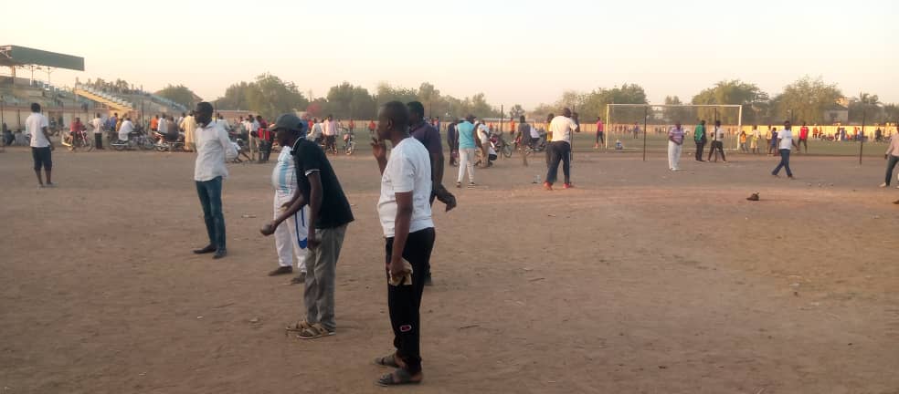 Pétanque : la fédération tchadienne de pétanque a organisé un match dénommé  » match de brassage » ce jour 09 Janvier 2024 sur leur terrain à l’intérieur du stade de Paris Congo.