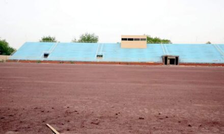 Football : la visite du ministre de la jeunesse et de sport au chantier du stade Idriss Mahamat Ouya pourra-t-il changer les choses ?