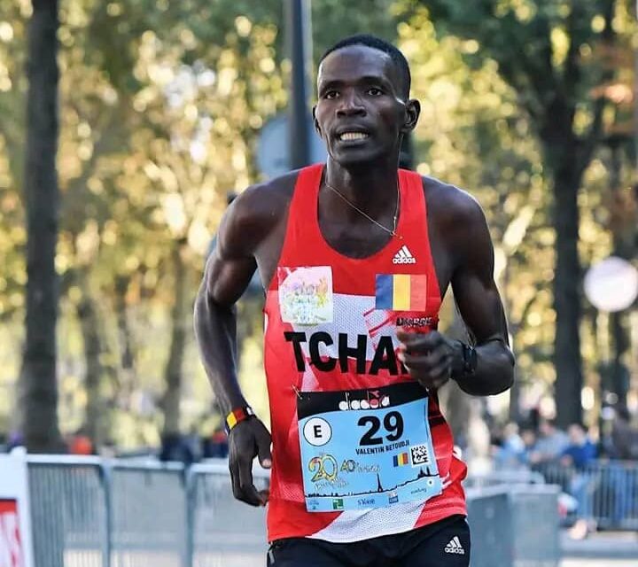 Athlétisme : Tchadien Valentin Betoudji aux cheveux du Marathon des Jeux Olympiques à Paris 2024.