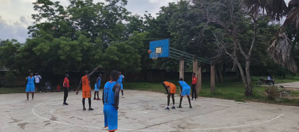 Basketball/ koumra : tournoi de vacances koumber bat constructor et se qualifie pour la finale.