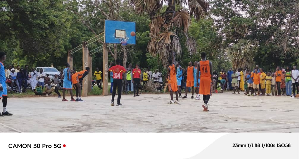 Basketball / Koumra : finale du Tournoi des vacances : l’équipe Constructor est Championne.