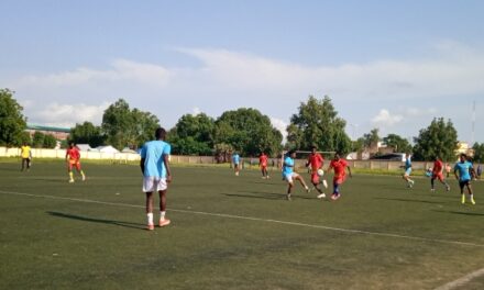 Football : match amical entre le 2-eme et le 7-eme arrondissements.