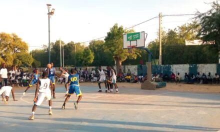 Basketball : Bourgeon basketball répond face à amtock City.