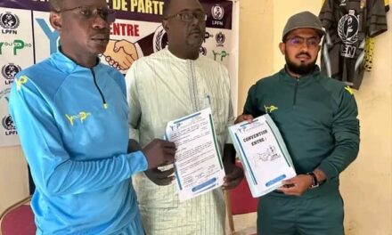 Football : cérémonie de signature de partenariat entre la ligue provinciale de Ndjamena et l’équipementier Youya pro.