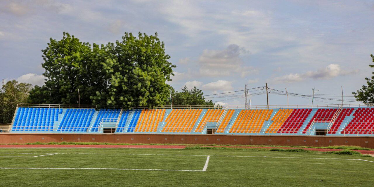 Football : une visite de plus, une visite de trop pour un chantier Eternel
