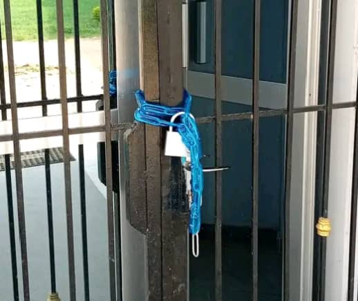 Urgence : Le siège du COST fermé, une révolution brutale ou un combat de géant au dessus de son Ministère?