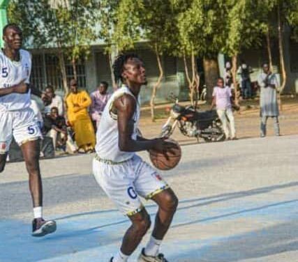 Basketball championnat de Ndjamena : le coach Asnal Alain et ses poulains continuent par impressionner le public.