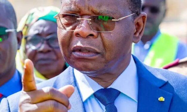 Sport : le stade Idriss Mahamat Ouya, un ultimatum de trop, le premier ministre Allahmaye Alina frappe sur la table.