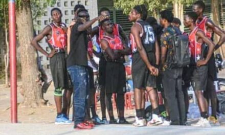 Basketball championnat de Ndjamena : Jurassic d&rsquo;Abena gagne le duel face à Espoir basketball de koundoul.