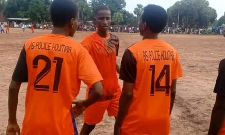 Football : championnat d&rsquo;été du Mandoul, le club As police et Croix rouge se sont séparés par un score vierge.